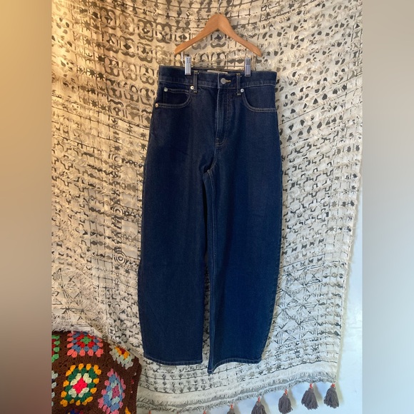 Everlane the way high curve jeans size 27R Barrel leg EUC - Picture 3 of 7